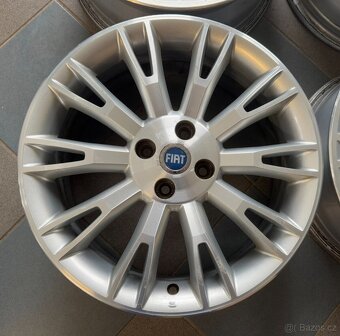 originální alu kola Fiat 17", rozteč šroubů 4x100 - 2
