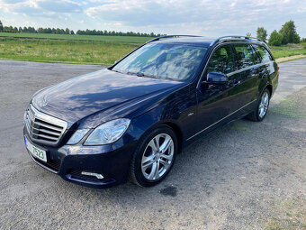Mercedes Benz E350 CDI 4Matic Elegance - 2