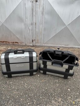 Givi TRK46N Trekker 2x46l boční, topcase - 2