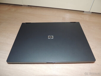 Laptop / notebook HP Compaq nx7300, Debian 12 - 2