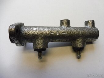 ŠKODA 120 Hlavní brzdový válec 19 mm - 2