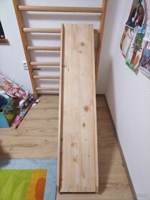 Dřevěná dětská skluzavka - 2