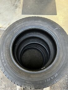 Prodám gumy 205/65/16c - 2