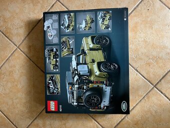 Lego Land Rover Defender 42110 - 2