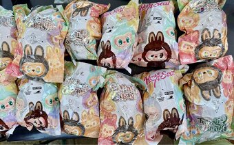 Labubu blindbox - 2