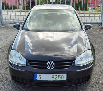 Volkswagen Golf V 1.9 TDI 66KW - 2