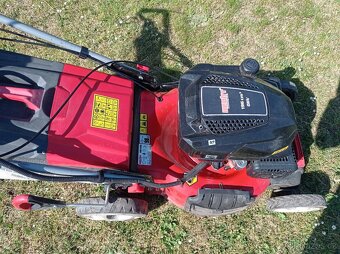 sekačka Hecht 551SXE na náhradní díly - 2