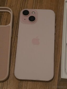 Iphone 15 128gb růžový - 2