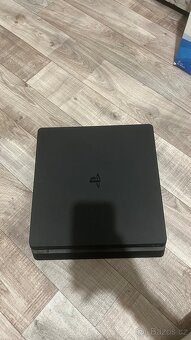 Playstation4, 500GB + 2 ovladače - 2