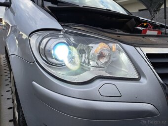 Xenony Volkswagen Touran 1T2 rok 2006-2010 - 2