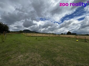 Prodej rozlehlého souboru pozemků 10 640 m² – Dolní Chobolic - 2