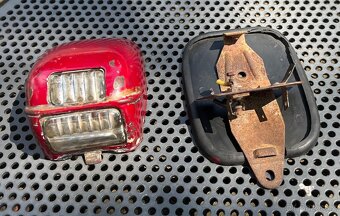 Jawa zadní světlo - 2