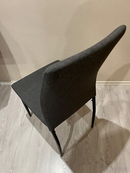 2 jídelní židle - 2