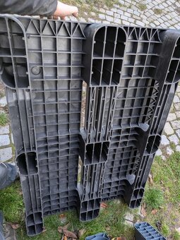 Plastová paleta 120/80 cm - 2