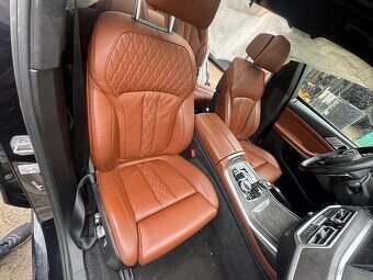 Prodám náhradní díly z BMW X7 G07 M50D 294kw B57D30C 120tis - 2
