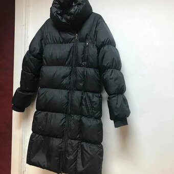 Pietro Filipi perovy dlouhy cerny prosivany kabat 42 - 2