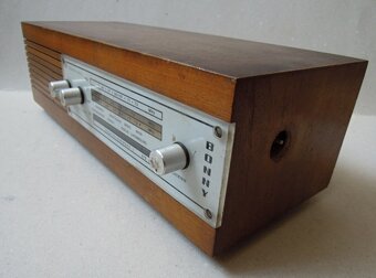 Staré rádio BONNY - 2
