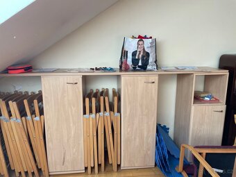 Sestava skříní. - 2