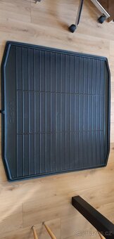 Oboustranná vana do kufru Škoda Rapid - 2