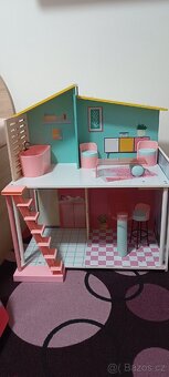 Domeček pro panenky - 2