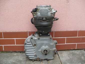 NSU MOTOR + PŘÍSLUŠENSTVÍ - 2