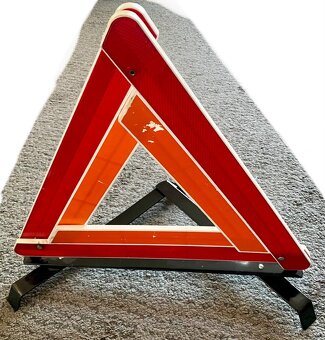 Retro trojúhelnik - 2