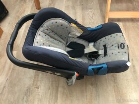 Dětská autosedačka - 2