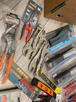 Nářadí nůžky pilníky kleště sponkovačka - 2