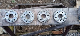 Podložky pod kola - 2