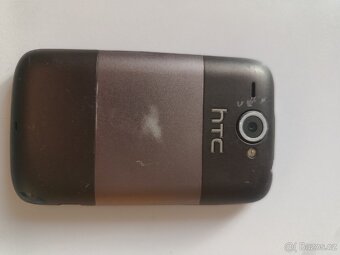 Mobilní telefon HTC - 2