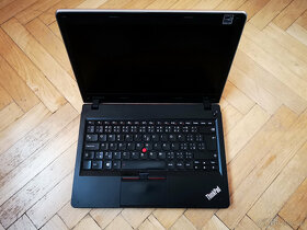 Notebook LENOVO TP EDGE E325 Red 13,3' s vadou na šasí - 2