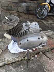 Jawa/ČZ motor - 2