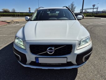 VOLVO XC70 2.4D AWD MANUÁL 1 MAJITEL ALU 19 PERF.STAV - 2