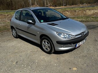 Peugeot 206 1.4i, r.2007, rozvody, pěkný stav - 2