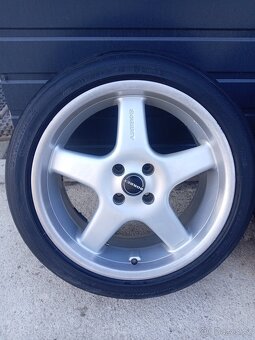 4x100 r17 - 2