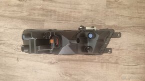 Śkoda Rapid 5JA941699B mlhovka LED s denním svícením - 2