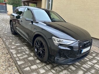 Audi e-tron 55 - 2