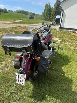Honda vt750c shadow - 2