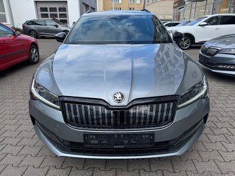 Škoda Superb 3 iV 1.4 TSI 150kW DSG Sportline Tažné Matrix - 2