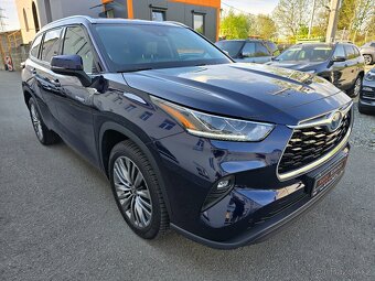 TOYOTA HIGHLANDER 4x4 2.5 182kW COMFORT 2021 / 7-míst / -DPH - 2