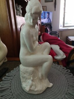 porcelánové sošky Dux-akty - 2
