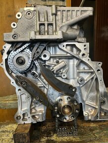 N57D30A 180kw motor po servisu - 2