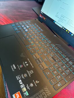 ASUS TUF A15, RTX 4070, Ryzen 9, 16GB RAM + nabíječka rychlá - 2