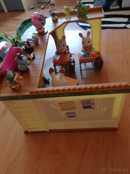 Domeček -  škola pro Sylvanian - 2