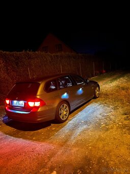 BMW e91 320D - 2