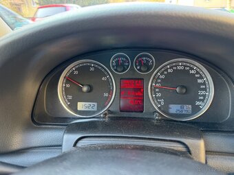 Volkswagen Passat B5.5 2.0 TDi Highline - 2