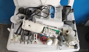 Pračka ECG EWF 1053 MA na díly viz foto - 2
