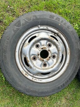 Prodám 2x kola na Ford transit - 2