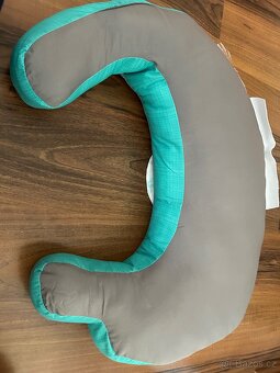 Kojící a polohovací podkova slon - 2