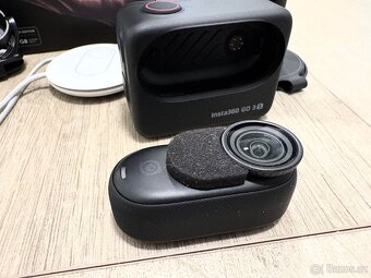 Insta360 Go 3s 128GB černá - 2